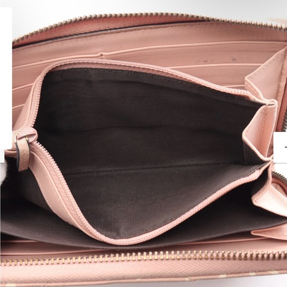 Authentic Gucci Marmont Wallet - Picture 5 of 12